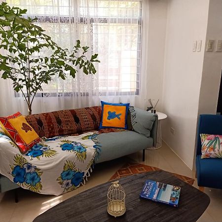 Aj'S Haven Homestay Cebu Buitenkant foto