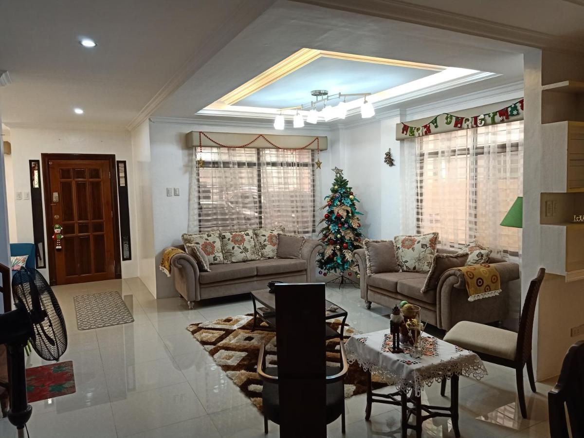 Aj'S Haven Homestay Cebu Buitenkant foto